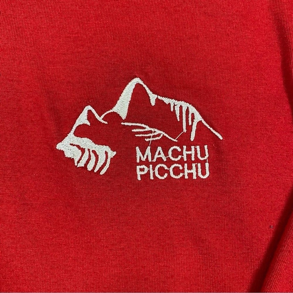 Machu Picchu T Shirt Mens M Red Embroidered Long Sleeve Peru Mountain Travel‎